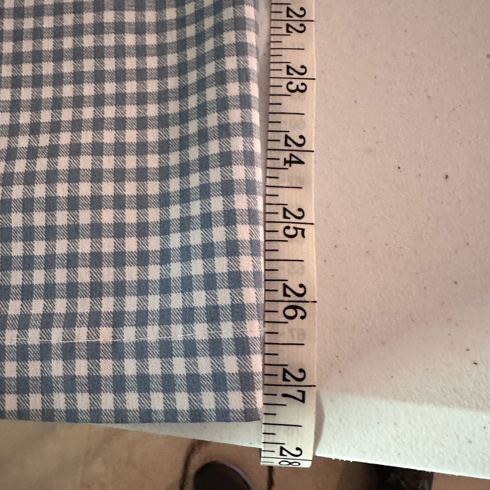 Attyre Blue and White Gingham stretch pants. Elastic waist. Comfy!